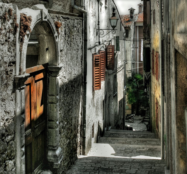 heat of ancient streets