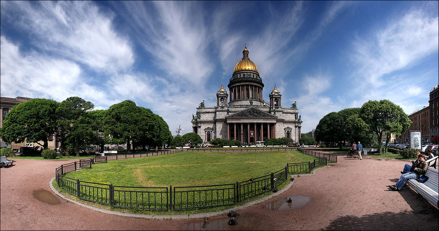 Isaakievsky cathedral. Morning