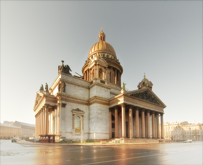 Golden morning of St. Petersburg