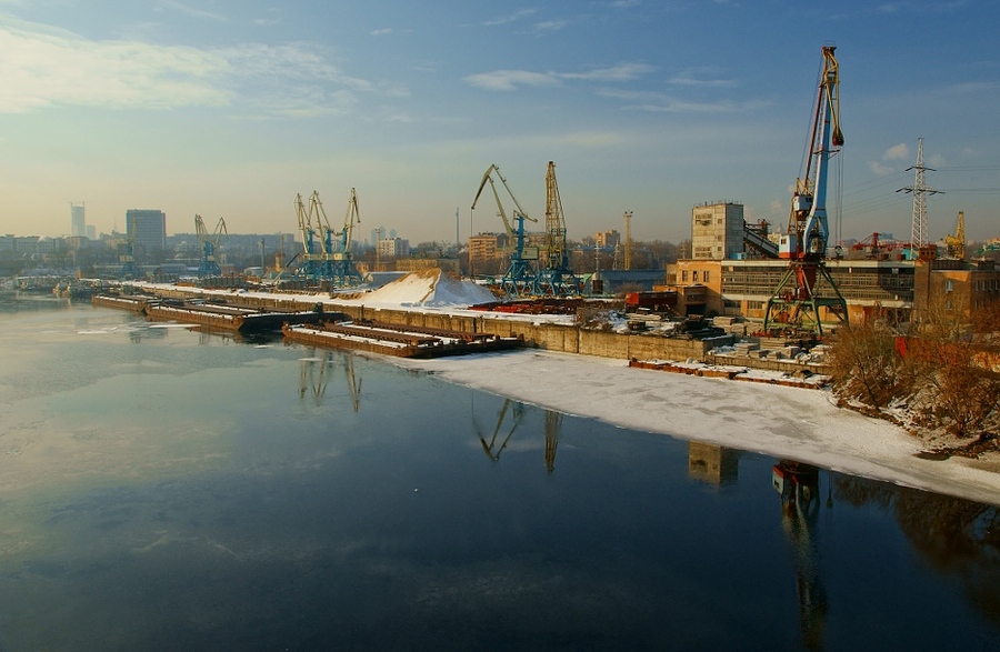 River dock at spring