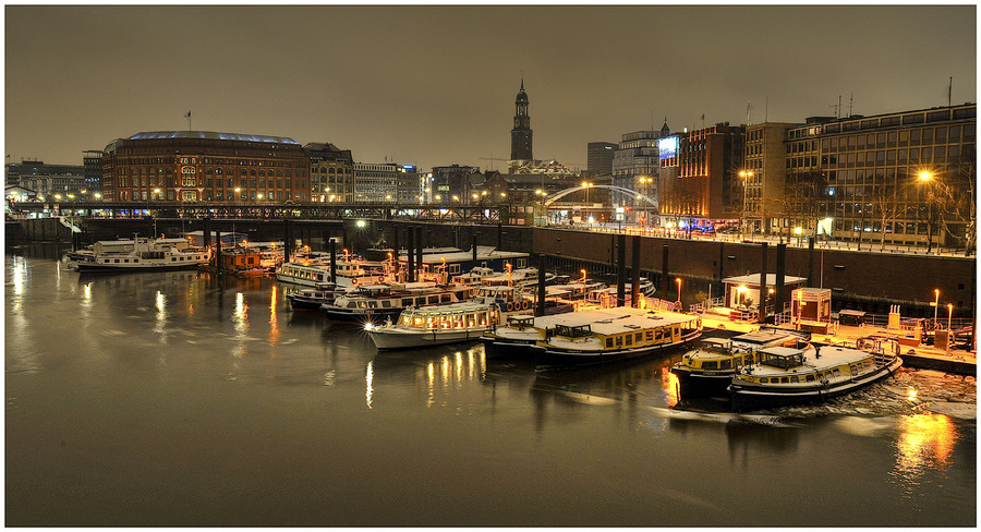 Hamburg in the night