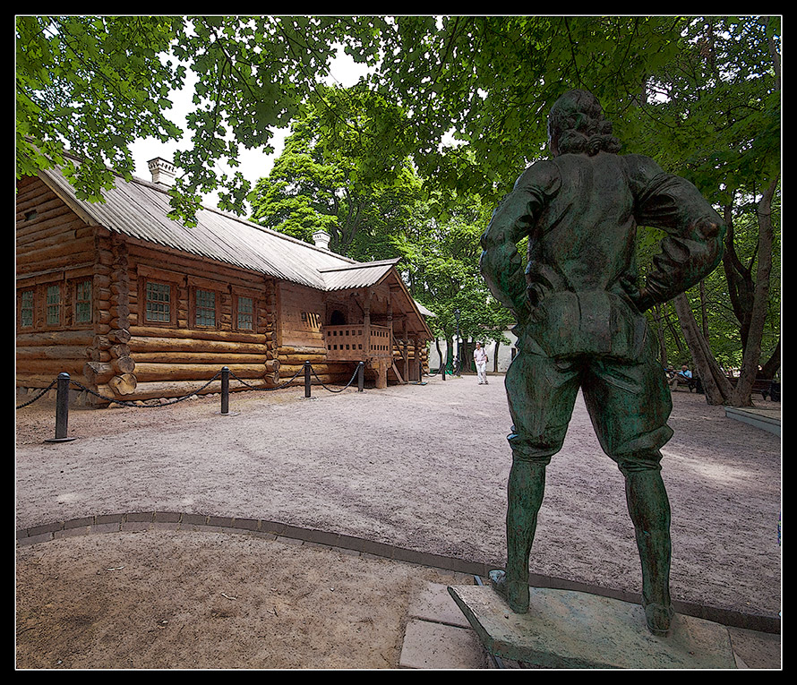 Statue of Peter I in Kolomenskoye