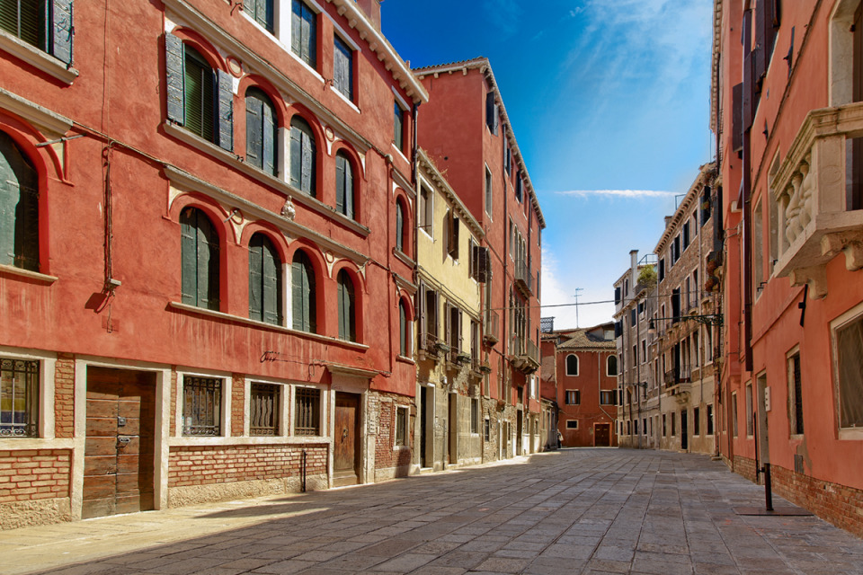 Siesta in Venice