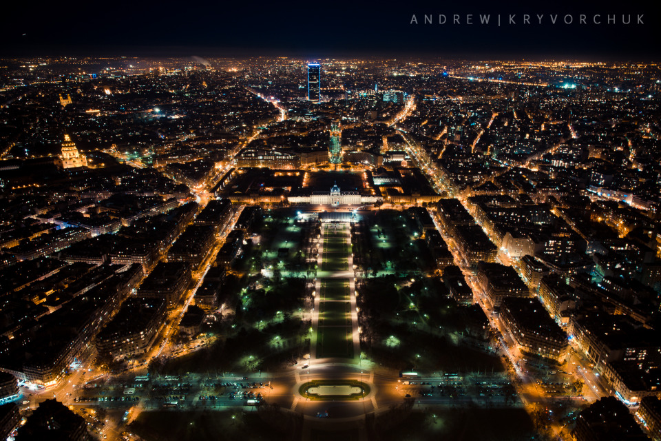 Night Paris from the Eiffel Tower